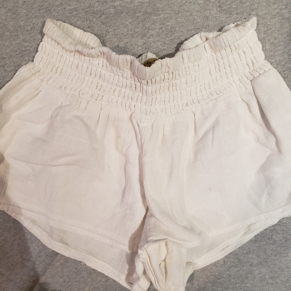 3 for $40 GUESS gauze shorts elastic band size S - Picture 1 of 3